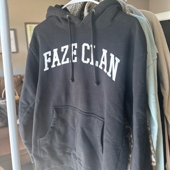 Faze Black Hoodie Small - Picture 2 of 3